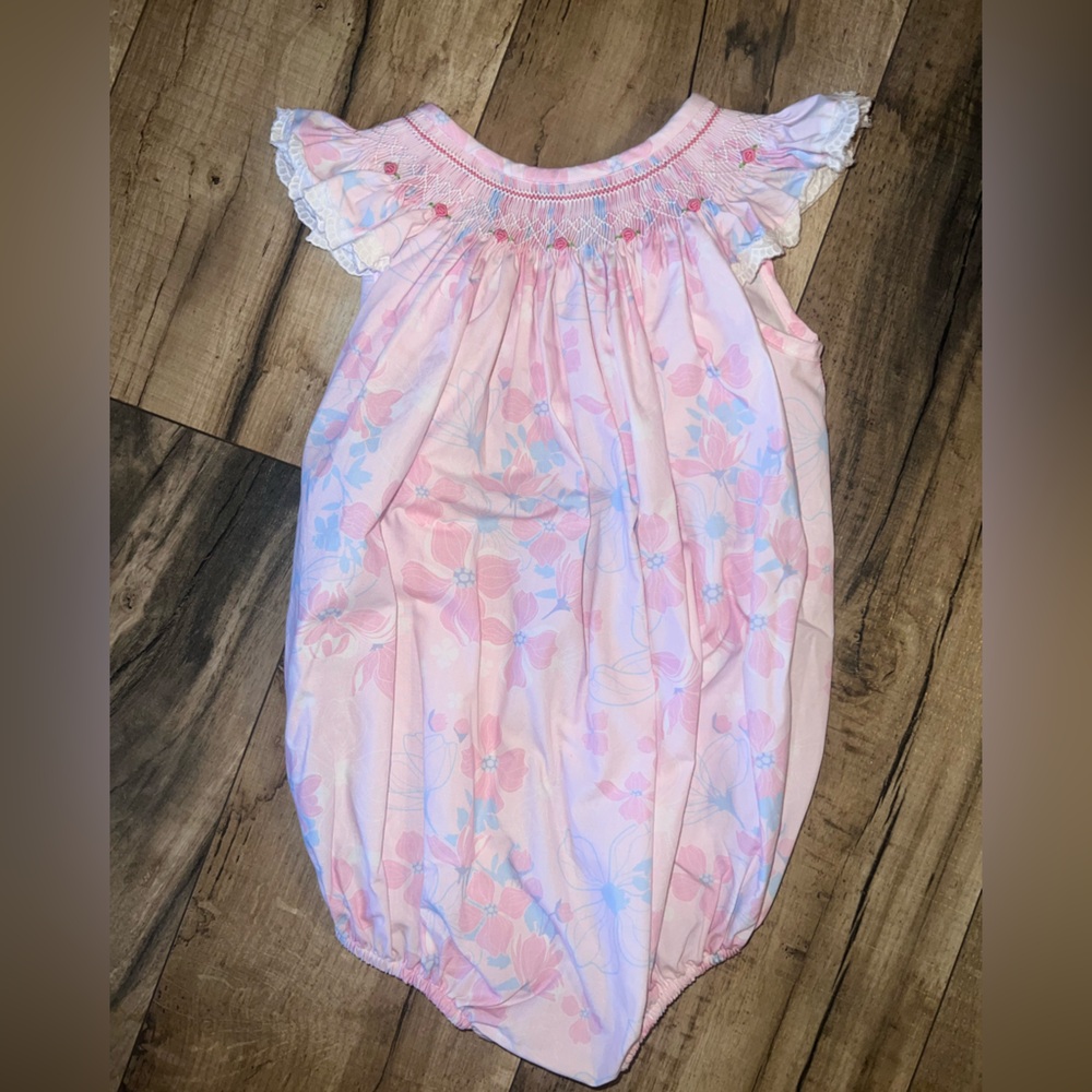 Smocked Auctions (Classic Whimsy) Geometric Smocked Pink Tropical Floral Bubble